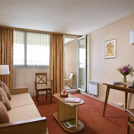 Citadines Centre Meriadeck Bordeaux Ruang foto